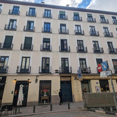 Ave Apartamento En Madrid Centro Atocha Exterior foto